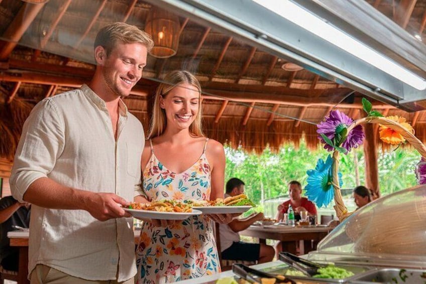 Cozumel: Kuzá Escape Private Beach, Buffet & Open Bar 3