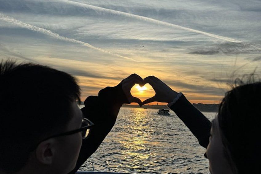 Exploring the heart of Istanbul from the gentle waves of the Bosphorus. 3