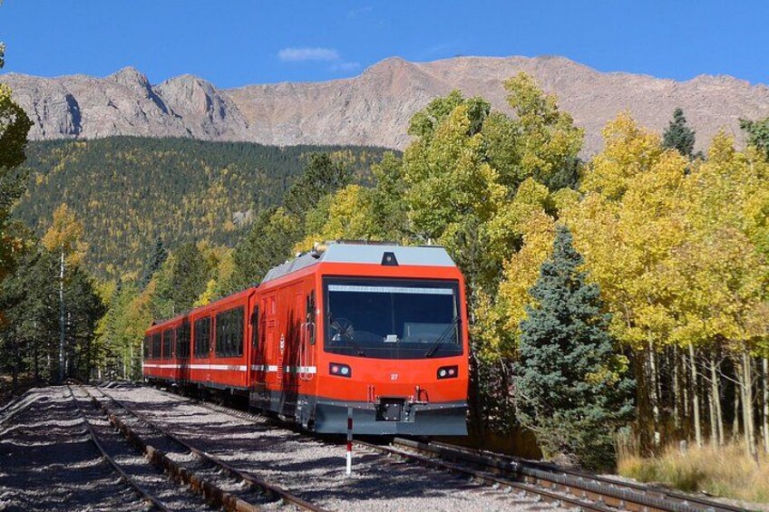 Private Pikes Peak COG Railway, Manitou & Garden of the Gods 2