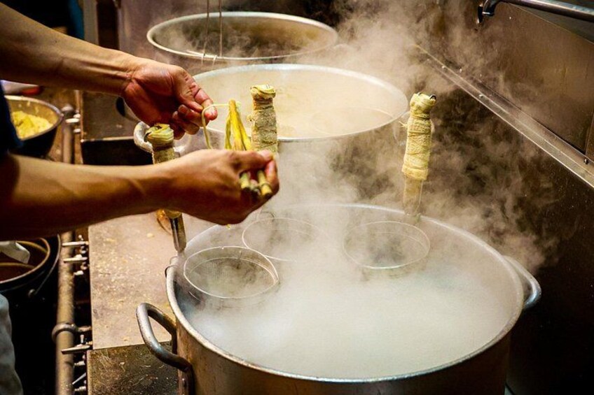 Kumamoto : Tonkotsu Ramen Guided Tour with 2 Bowls of Ramen 3