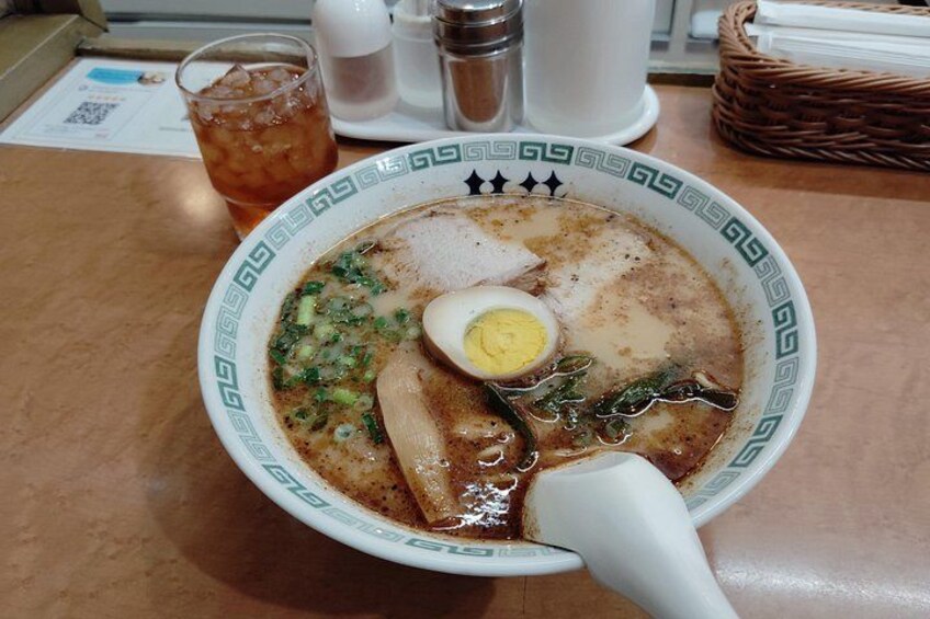 Kumamoto : Tonkotsu Ramen Guided Tour with 2 Bowls of Ramen 1