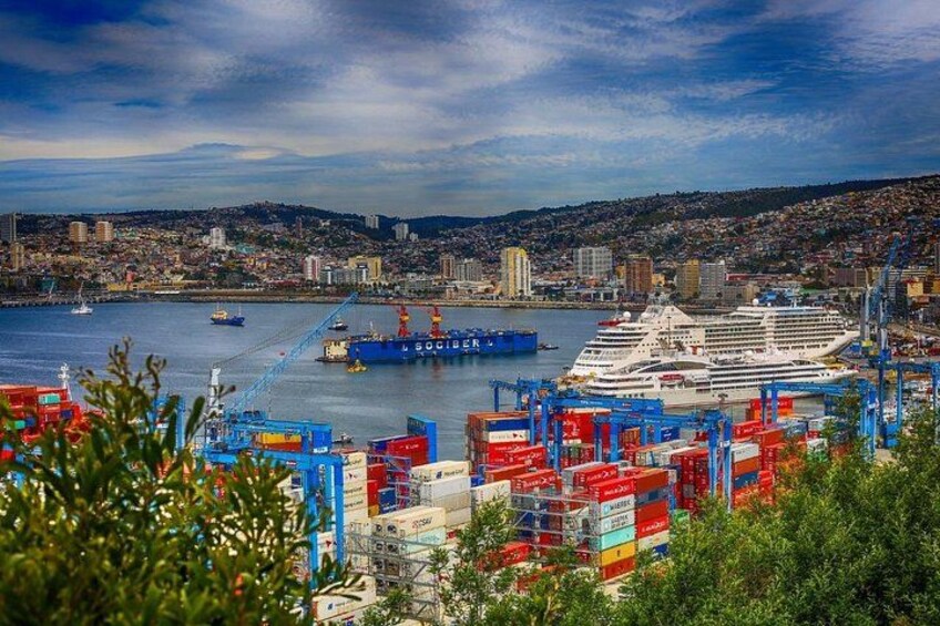 Full Day Guided Tour Viña del Mar and Valpara íso from Santiago 1