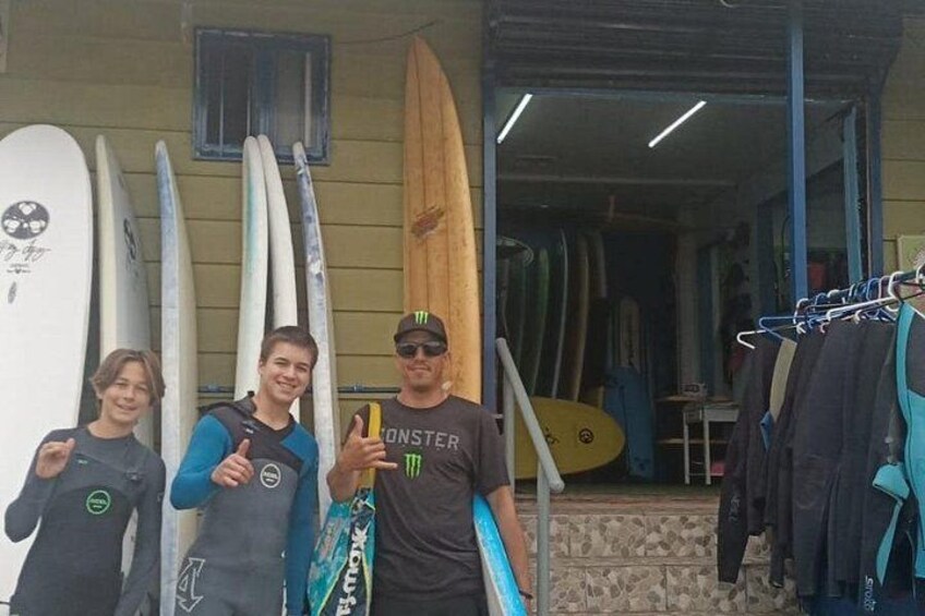 Surf shop gear up with good equipment 4