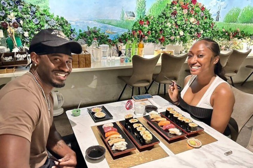 Cherry Blossom &Sushi Making Experience in Shinjuku 1