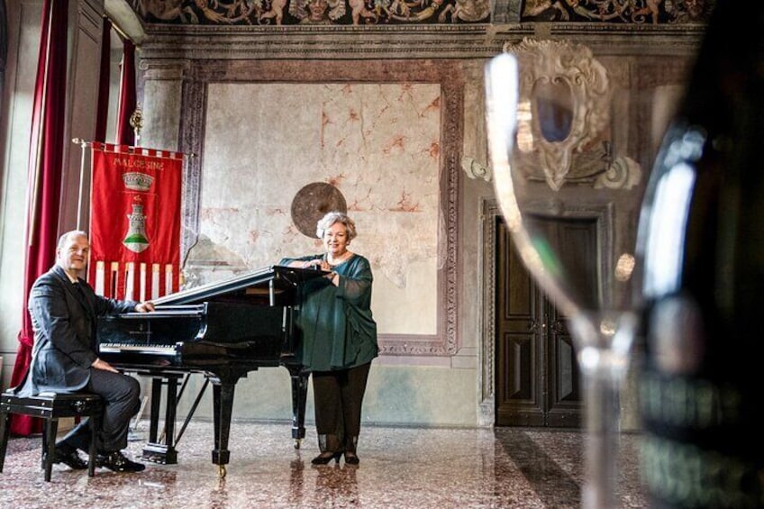 Opera concert with Piano and Mezzosoprano in Garda 1