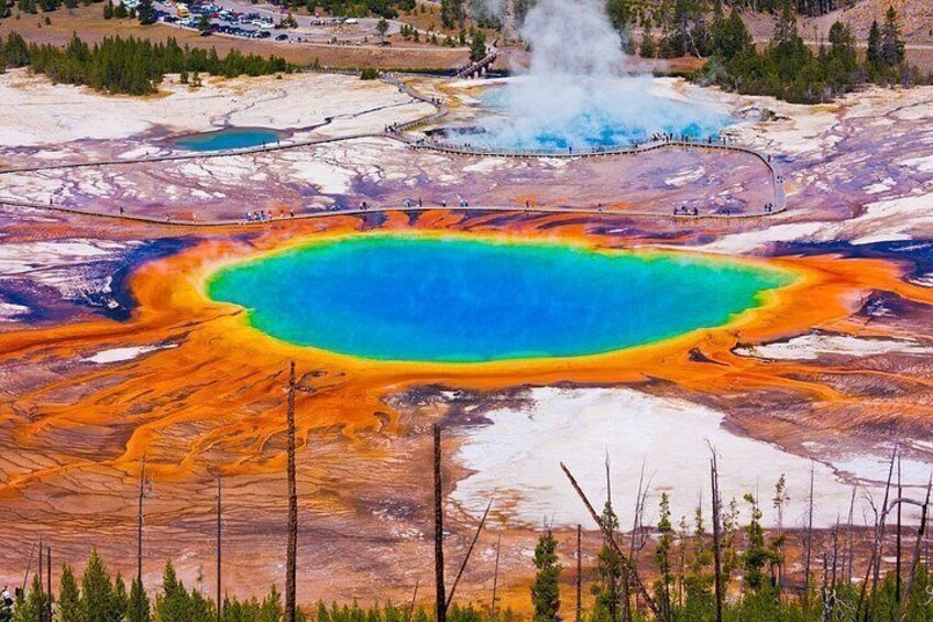Self-Guided Audio Walking Tour to Grand Prismatic Overlook 2