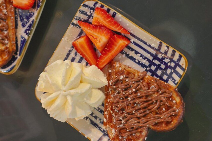 Gastown Breakfast Tour | Local Eats and Stories 5