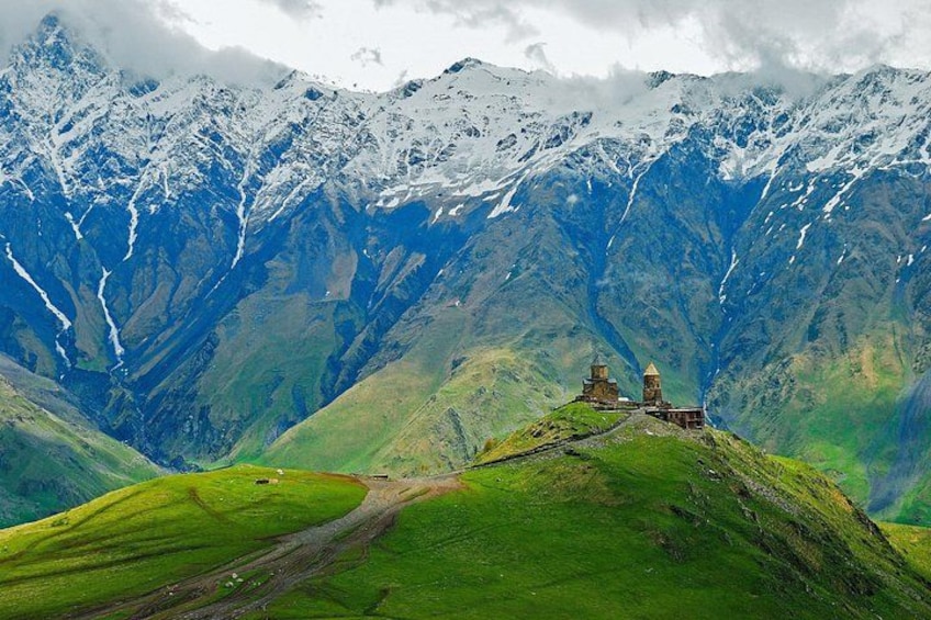Kazbegi and Gudauri Day Trip from Tbilisi 1