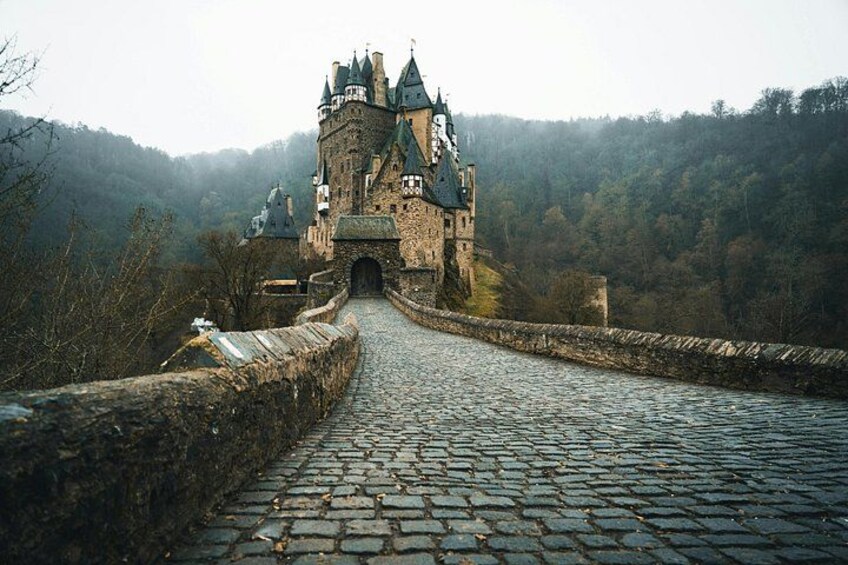 Koblenz: Private Eltz Castle tour with Roundtrip Transport 1