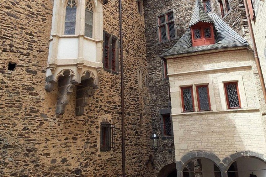 Koblenz: Private Eltz Castle tour with Roundtrip Transport 3
