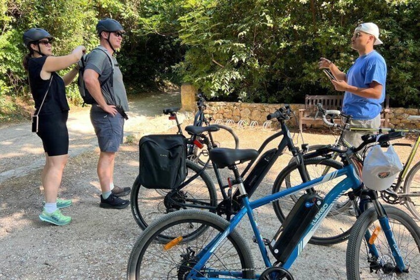 Montpellier Nature-Guided Ride to Lake Cres by Electric Bike 4