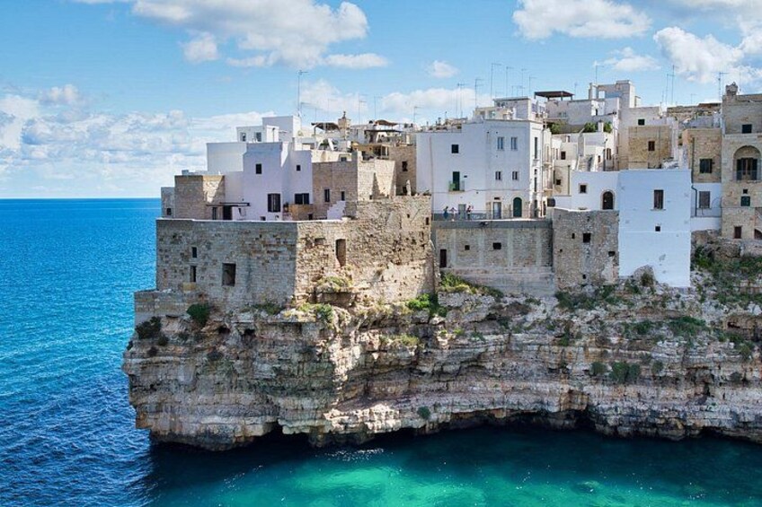 Day Tour to Alberobello and Polignano a Mare 1