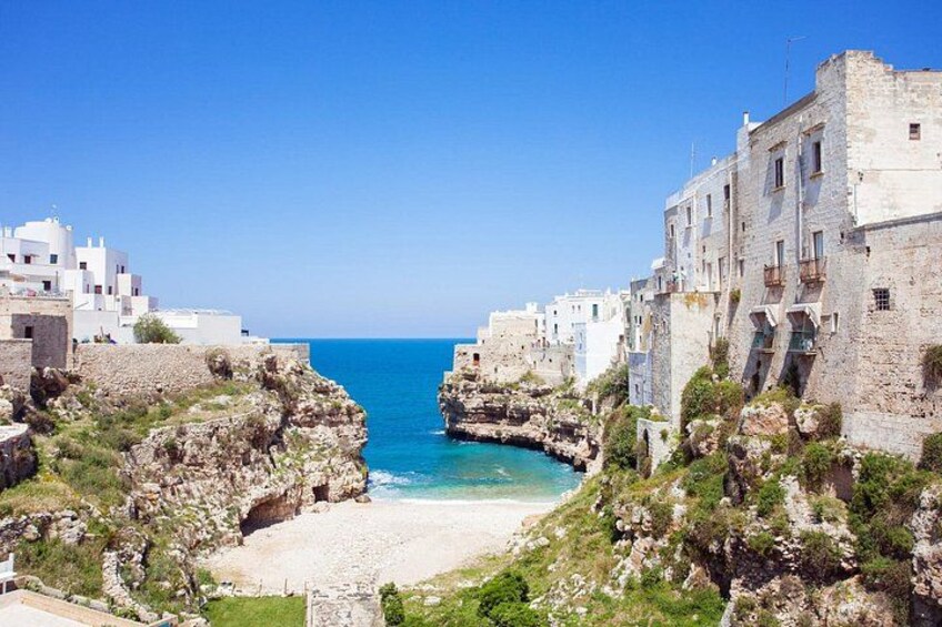 Day Tour to Alberobello and Polignano a Mare 4