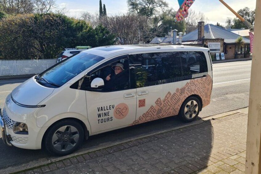 Group of Four Private Clare Valley Wine Tour with Lunch 2
