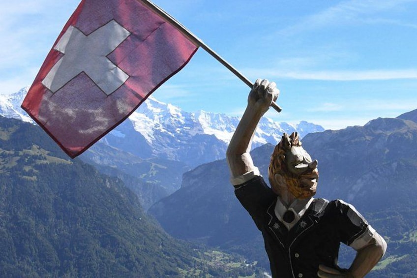 Private tour. Beautiful Switzerland. Alps, Lakes, Villages 3