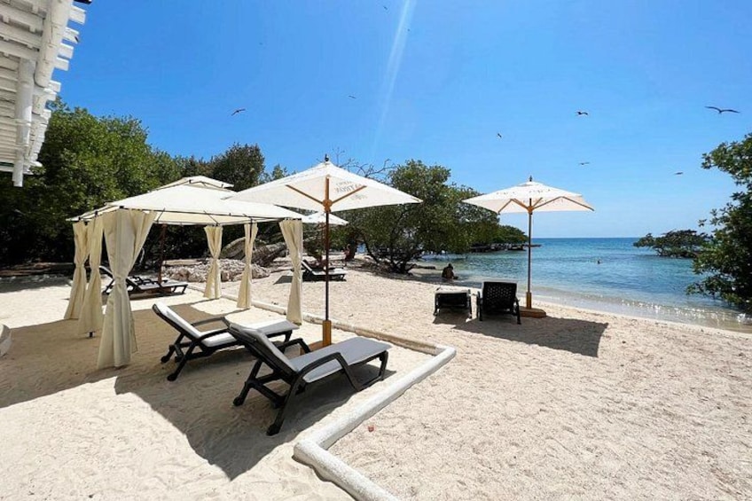 Full Day Private Island Pao Pao Beach Club with Food 1