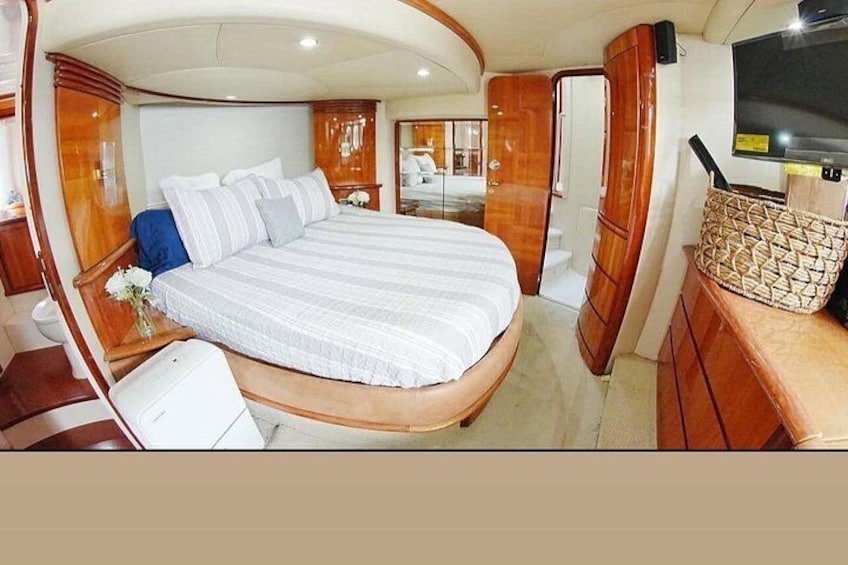 First bedroom 4