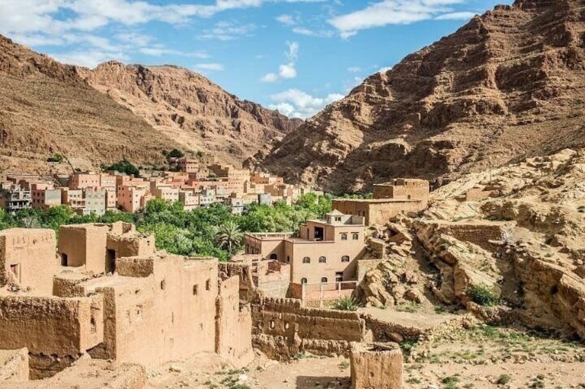 Experience Todra Gorge Hiking Adventure 4