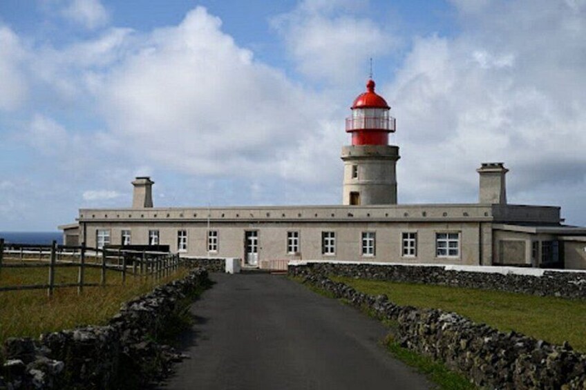 Complete Tour of Flores Island in the Azores 5
