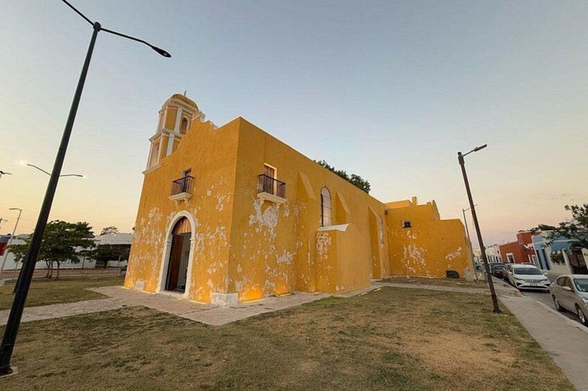 Private City Tour Campeche 3