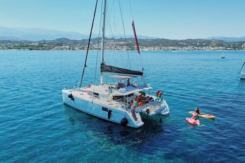 Chania Old Port All-inclusive Catamaran Cruise to Agioi Theodori 2