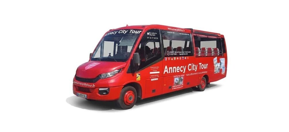 Open-top bus tour of Annecy 1