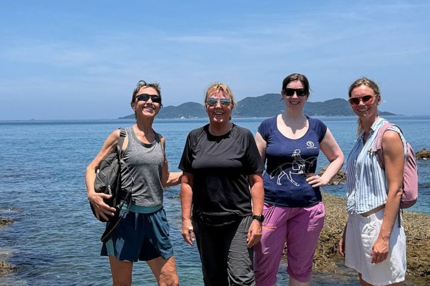 Private Coastline E-Bike Tour in Fukuoka 1