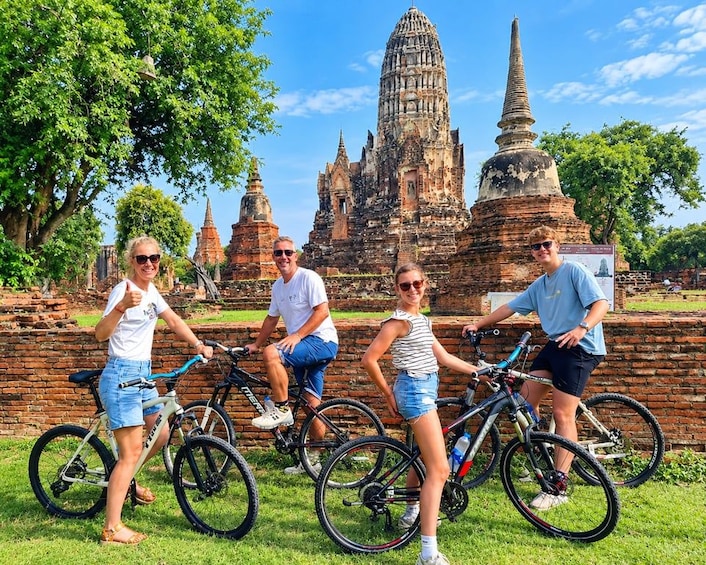 Ayutthaya Hidden Treasure by Bike (Pickup & Lunch) 1