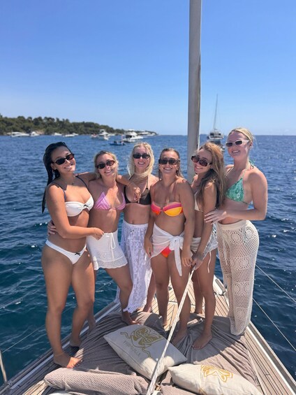 Picture 69 for Activity Yacht Me Up: All-Inclusive Private Cruise from Cannes to Lérins 2