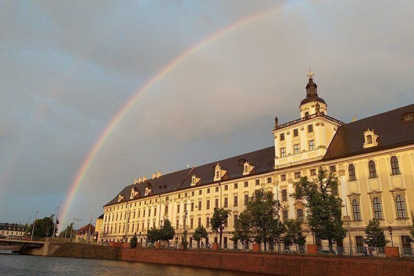 Wroclaw: Premium Catamaran Cruise at BARBARKA Riverside Bar 2