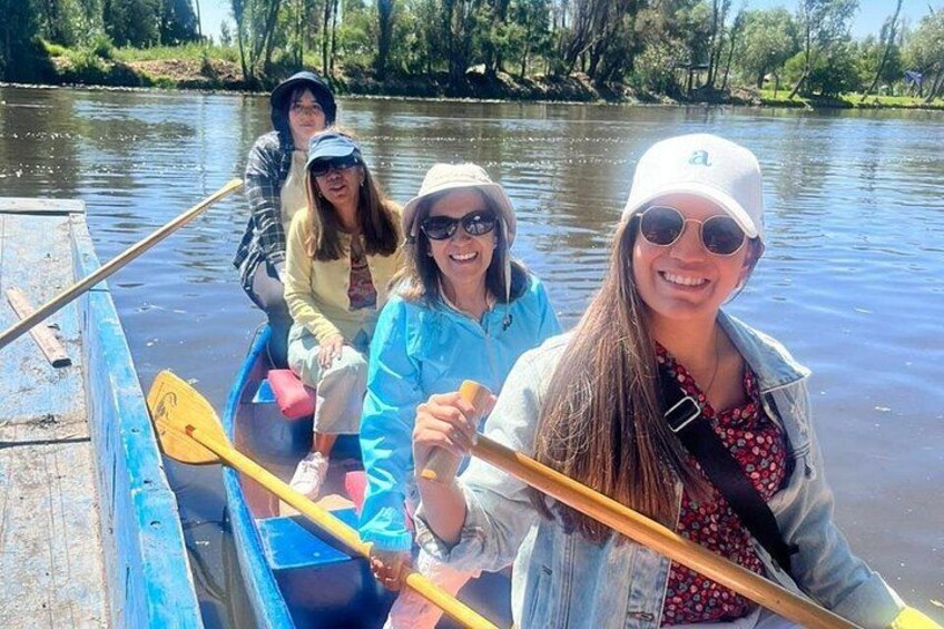 Xochimilco at dawn in Canoe or Kayak and Organic Breakfast 1