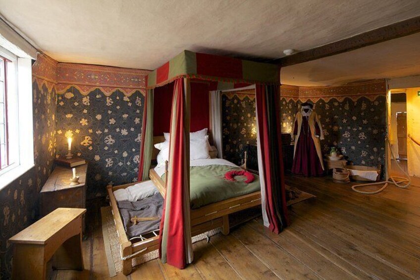 Shakespeare's Birthplace - Includes New Place Gardens 2