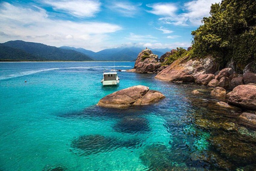 Angra dos Reis Private Boat Tour– Paradise Islands & Clear Waters 2