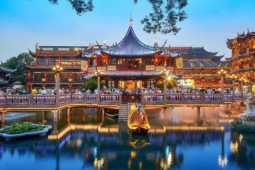 Shanghai Day Tour with English Guide – Explore Yu Garden & More 1