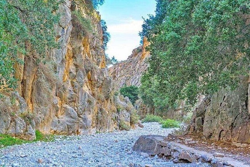 Private Excursion to Imbros from Rethymno and Chania 4