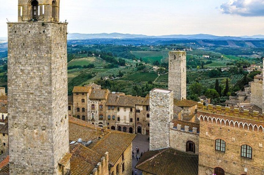 San Gimignano - Private Historic Walking Tour 4