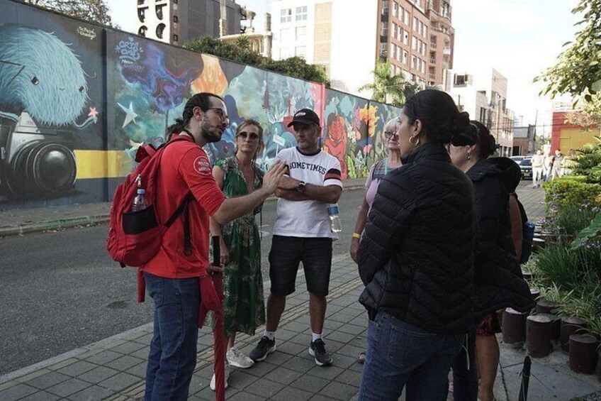 Shared Tour of El Poblado, Provence & Manila 2