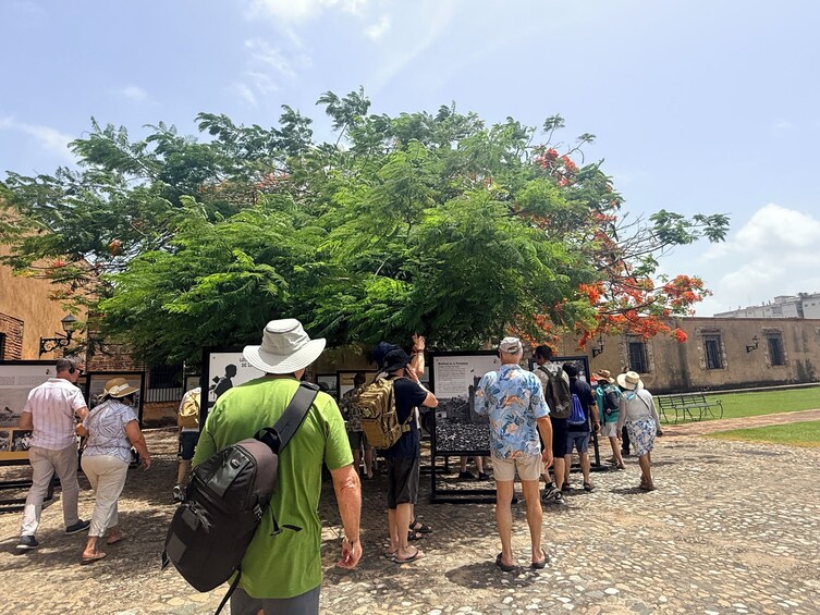 Santo Domingo Tour and Colonial Zone + Los Tres Ojos National Park 1