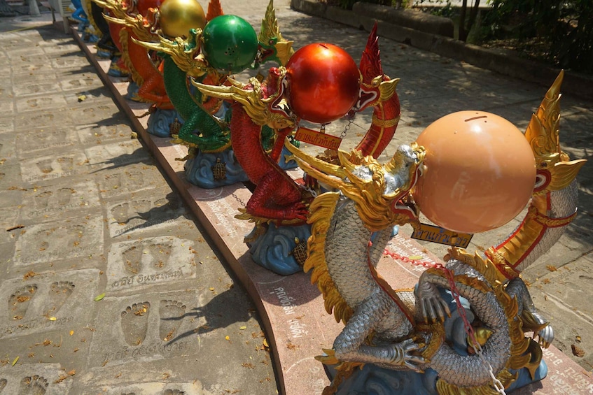 Picture 2 for Activity From Bangkok: Don Wai Market, Wat Samphran & Lotus Café Tour 5