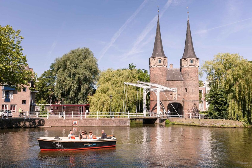 Delft: Open Boat Canal Cruise with Skipper 1