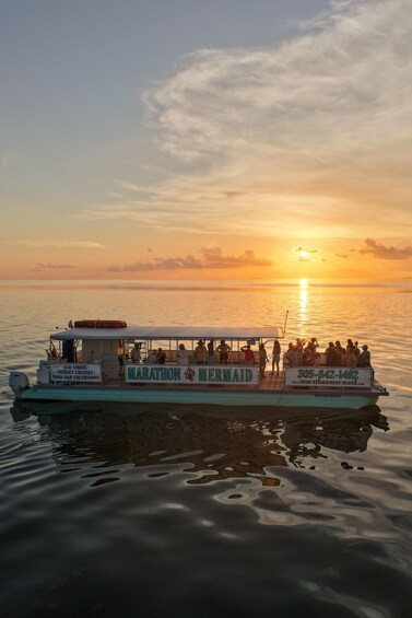Florida: Sunset Champagne Cruise on the Marathon Mermaid 1