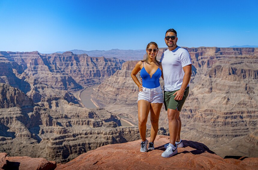 Grand Canyon West,Hoover Dam&7 Magic Mountains Tour with Optional Skywalk 1