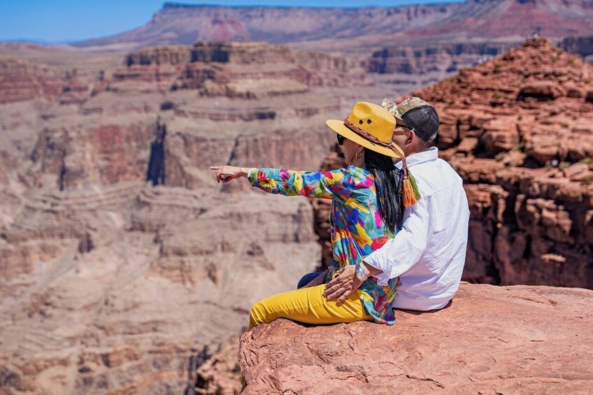 Grand Canyon West,Hoover Dam&7 Magic Mountains Tour with Optional Skywalk 3