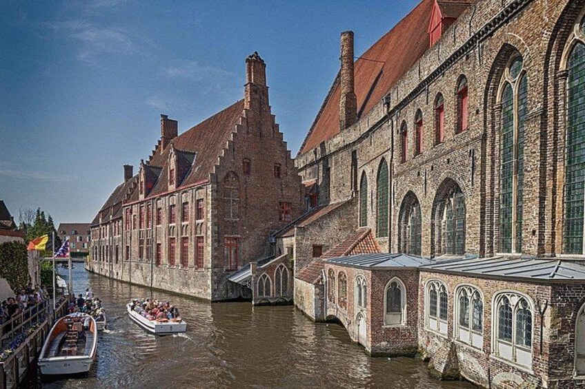 Timeless Bruges: Belfry, Gothic Landmarks & Historic Squares 4
