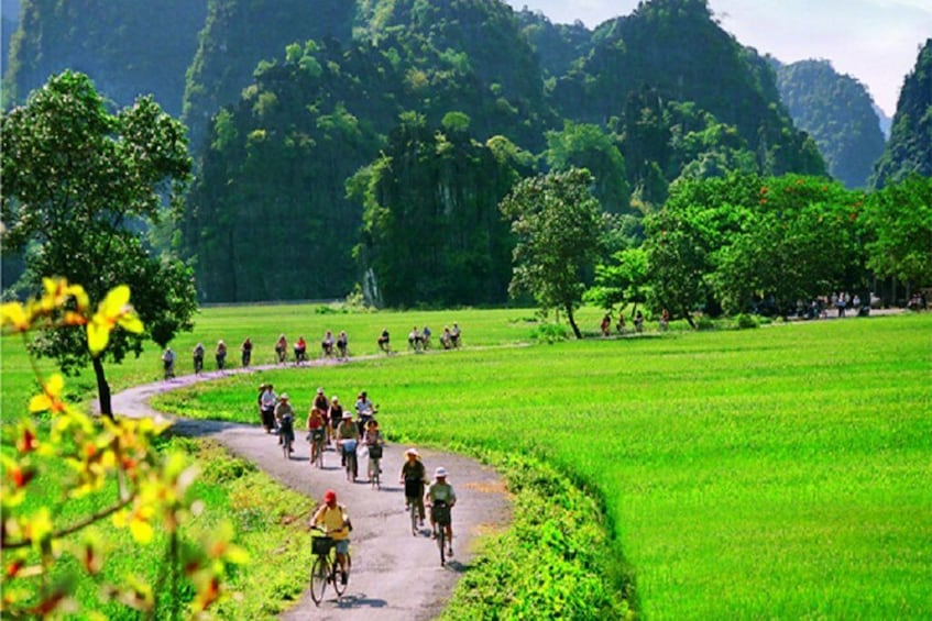 Vietnam: Hoa lu – Tam Coc – Mua Cave 2