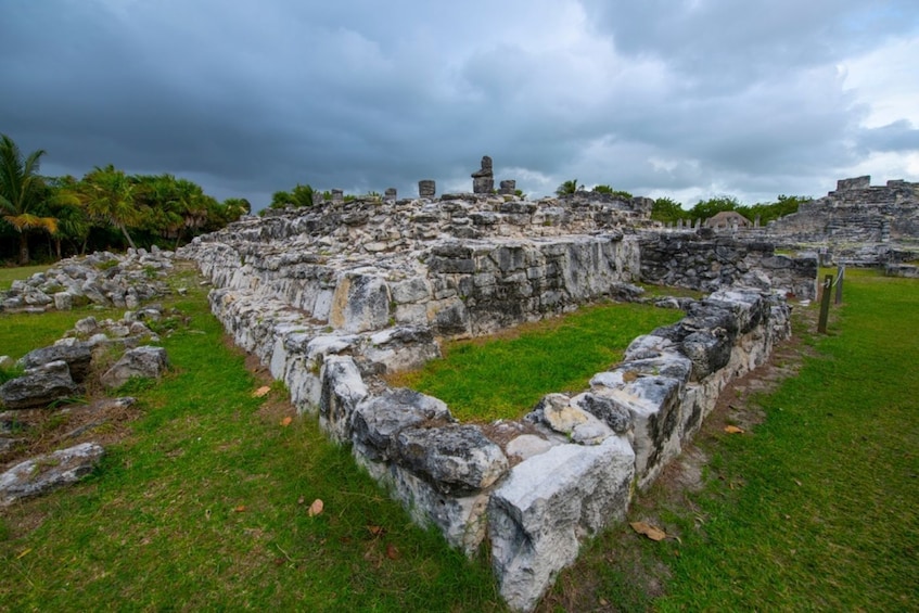 Cancun Private Airport Transfer with 1-Hour City Highlights Ride 3