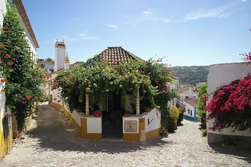 Fatima, Batalha, Nazaré, Obidos Private City tour from Lisbon 3