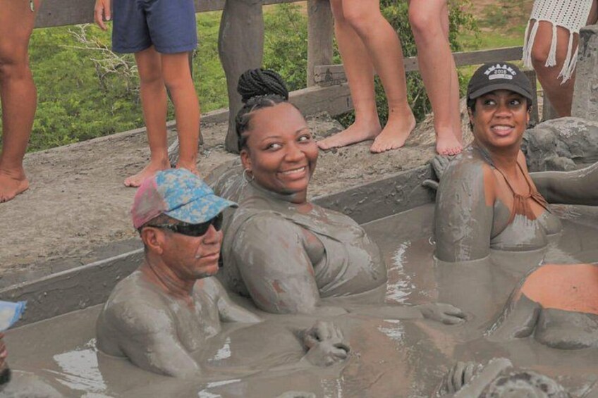 Tour to the Mud Volcano in Cartagena with Lunch 3