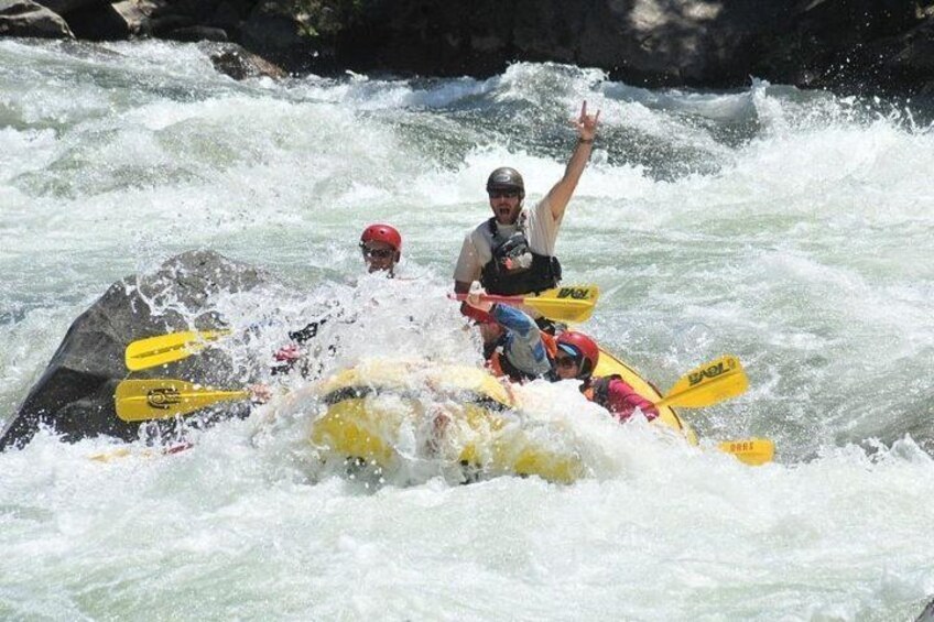 White Water Rafting in Kitulgala From Kandy 3