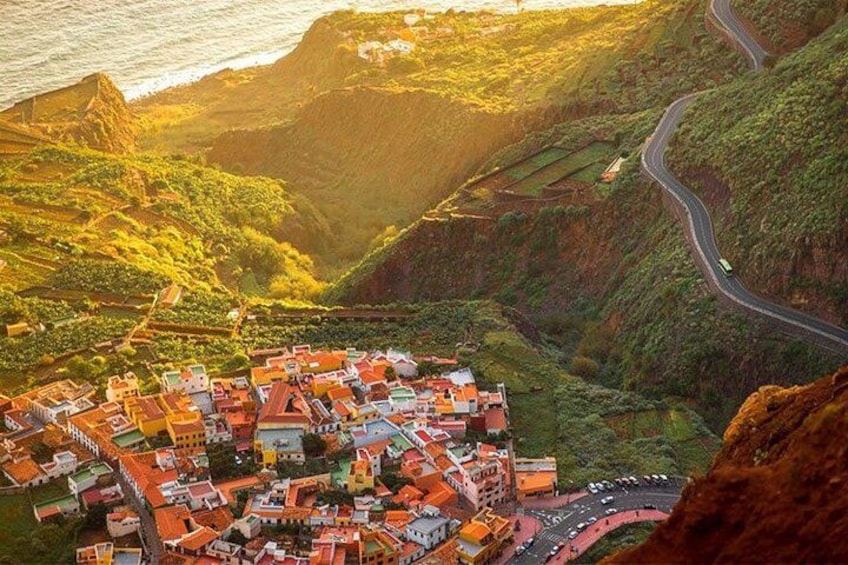 Full Day Guided Tour to La Gomera from Tenerife 1